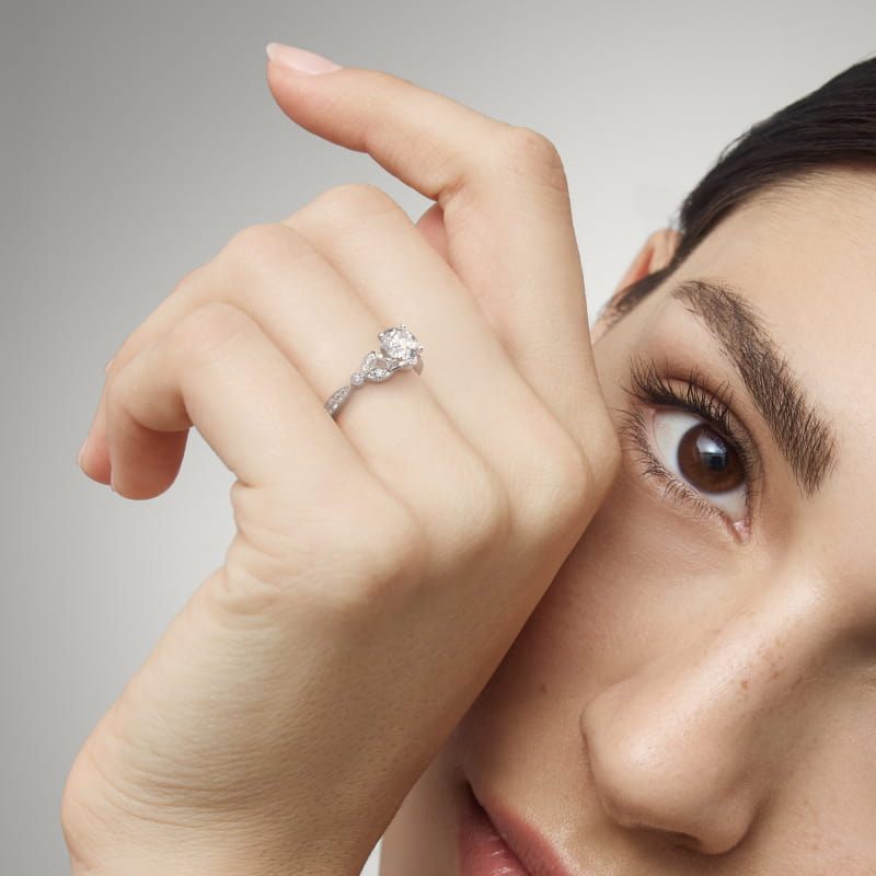 Petite Vintage Pavé Leaf Diamond Engagement Ring in Platinum (1/5 ct. tw.)