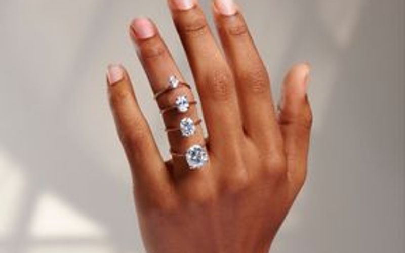 Choosing The Right Diamond Choosing The Right Diamond